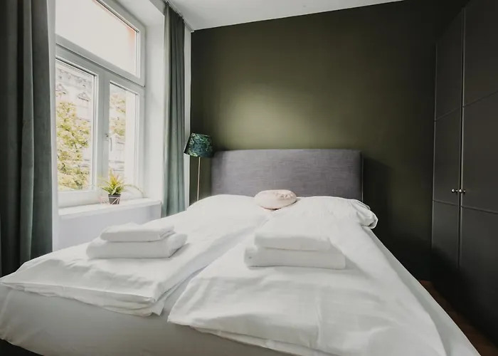 Zeus Design Lovely Apartment *